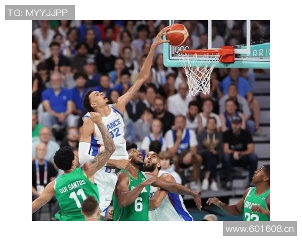 文班亚马新打法显成效全场仅9次出手却贡献全队最高5助攻