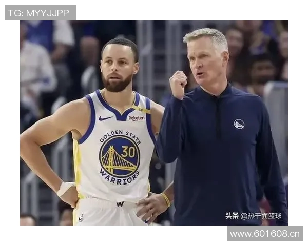 雷迪克三年前看好东契奇关键时刻库里与他相比更具潜力 雷迪克三年前看好东契奇关键时刻库里与他相比更具潜力