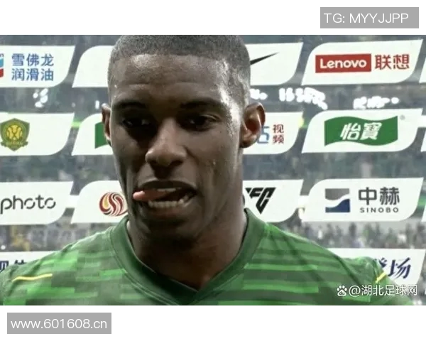 缘分的巧合中超金银靴法比奥与瓦科同年同月同日生