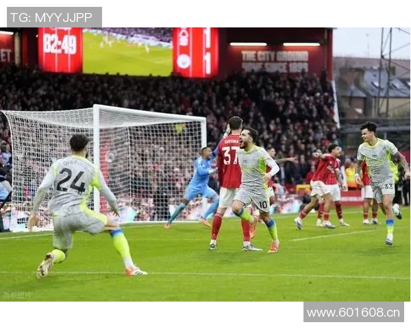 阿森纳半场落后桑德兰穆基勒助攻巴拉德打破僵局