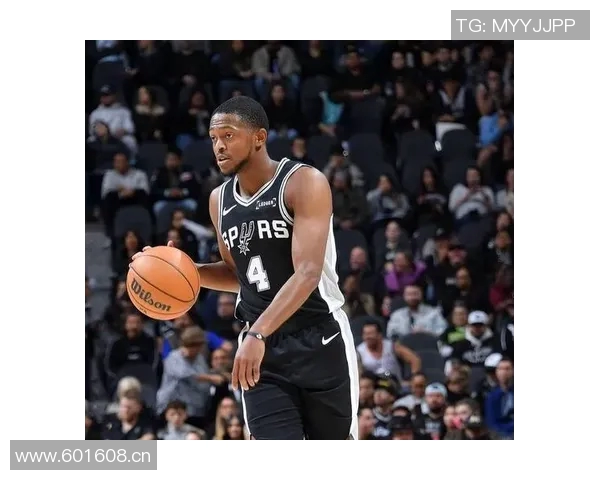 巴恩斯半场表现惨淡6投全失仅得2篮板4助攻球队遭遇困境