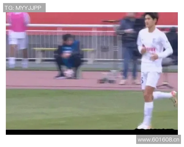 山东泰山热身赛遭遇失利以1比2不敌大连英博展现不足之处