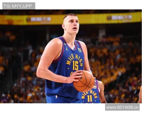 瓦塞尔上半场表现惊艳5投全中三分球2中2轻松拿下14分